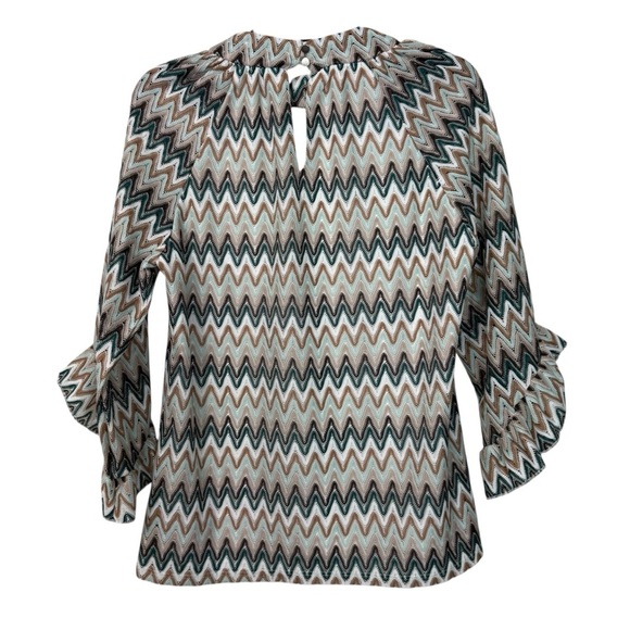 Women’s Chevron Patterned Top - Picture 3 of 10
